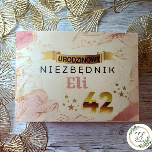 Niezbędnik -drewniane pudełko z 6 przegródkami